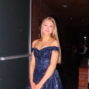 Michelle, Barnevakt i Vollen