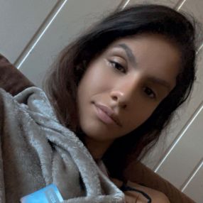 Zeinab, Familie i Larvik