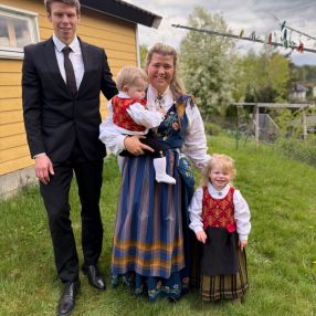 Marie, Familie i Kongsberg