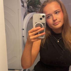 Thea, Barnevakt i Harstad