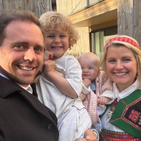 Camilla, Family in Fornebu