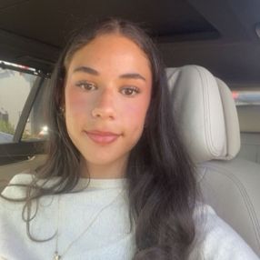 Eljana, Babysitter in Fetsund