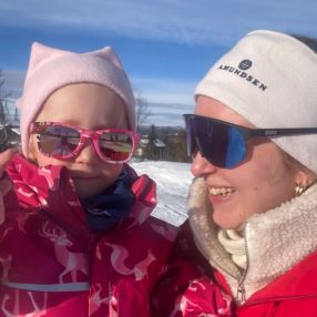 Angelika Olivia, Family in Bekkestua