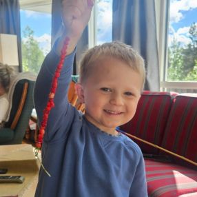 Fredrik Hoelsveen, Familie i Jaren