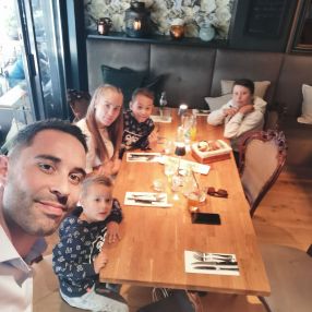 Alejandro, Familie i Skien