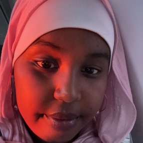Anisa, Barnevakt i Haugesund