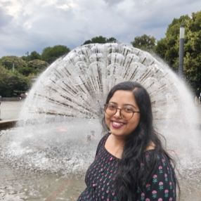 Asmita, Familie i Lørenskog