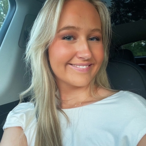 Helene, Babysitter in Stathelle