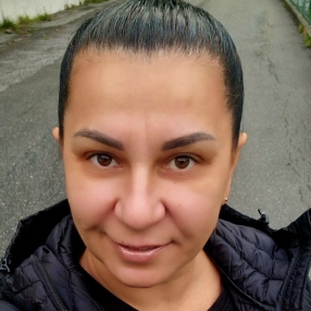 Yana, Babysitter in Dalekvam
