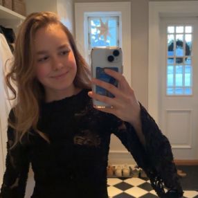 Elle Moren, Babysitter in Gran