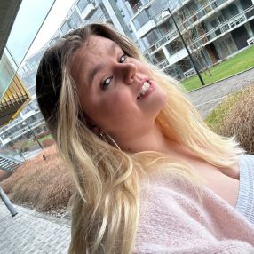 Victoria Hvitstein, Babysitter in Sandefjord