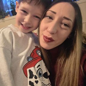 Ana, Familie i Jessheim