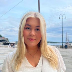 Andrine, Barnevakt i Verdal