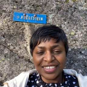 Helene, Barnevakt i Mjøndalen