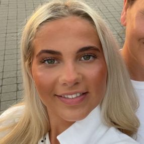 Ieva, Barnevakt i Øygarden