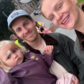 Karoline, Familie i Nesttun