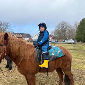 Melisa, Familie i Rygge