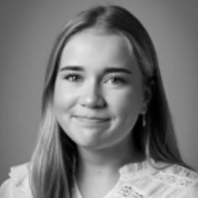 Emmelin, Barnevakt i Skiptvet