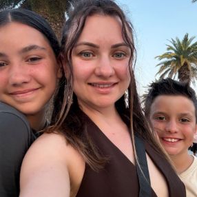 Aysel, Familie i Sandnes