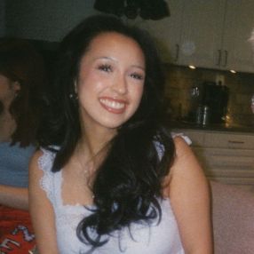 Betina Melody, Barnevakt i Årnes