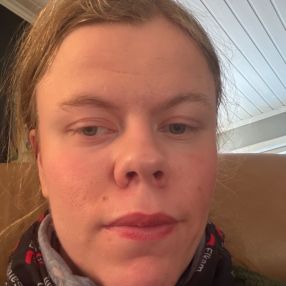 Anne-Dorthea, Barnevakt i Fauske