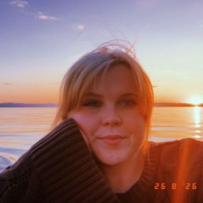 Tirill, Barnevakt i Holmestrand