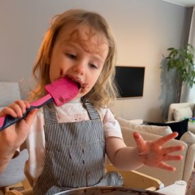 Christine, Familie i Fornebu
