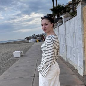 Erle, Barnevakt i Åsgårdstrand