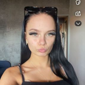Hanna, Barnevakt i Skaun