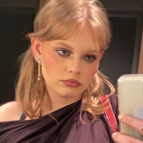 Thea Emilie, Barnevakt i Verdal