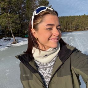 Martine, Babysitter in Krokstadelva