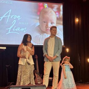 Atsamawan, Familie i Grimstad