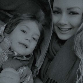 Nina Elisabeth, Familie i Krokstadelva