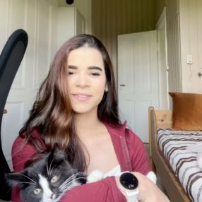 Ellinor, Barnevakt i Brumunddal