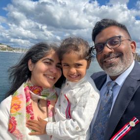 Siddhartha, Familie i Sandnes