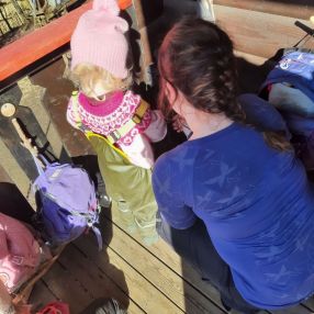 Ingrid emilie, Babysitter in Hommelvik