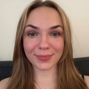 Karolina, Barnevakt i Oslo
