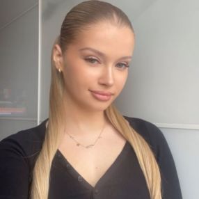 Maria, Opieka nad dziećmi, Warszawa