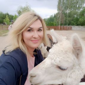 Anna, Opieka nad dziećmi, Legionowo