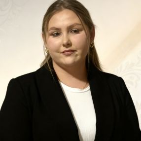 Weronika, Opieka nad dziećmi, Kartuzy