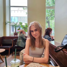 Weronika, Opieka nad dziećmi, Warszawa