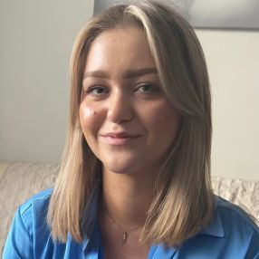 Oliwia, Babysitter in Warszawa