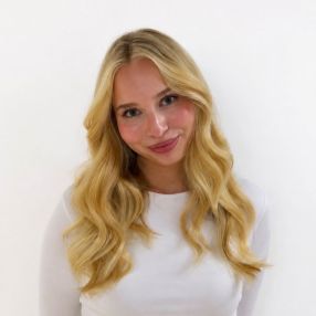 Julia, Babysitter in Warszawa
