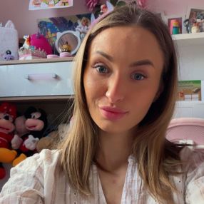Sara, Babysitter in Warszawa