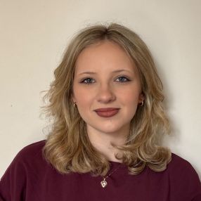 Julia, Opieka nad dziećmi, Wałbrzych