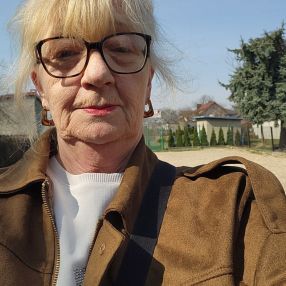 Bozena Katarzyna, Opieka nad dziećmi, Radomsko