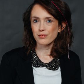 Aleksandra, Opieka nad dziećmi, Łódź