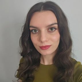 Lena, Opieka nad dziećmi, Bytom