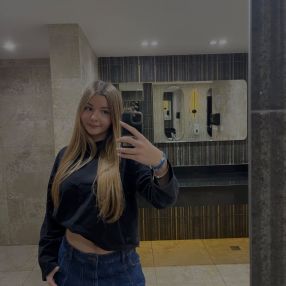 Karolina, Opieka nad dziećmi, Myślenice