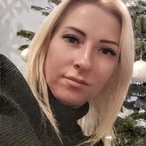Wiesława, Opieka nad dziećmi, Łuków